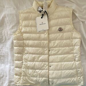 Moncler vest
